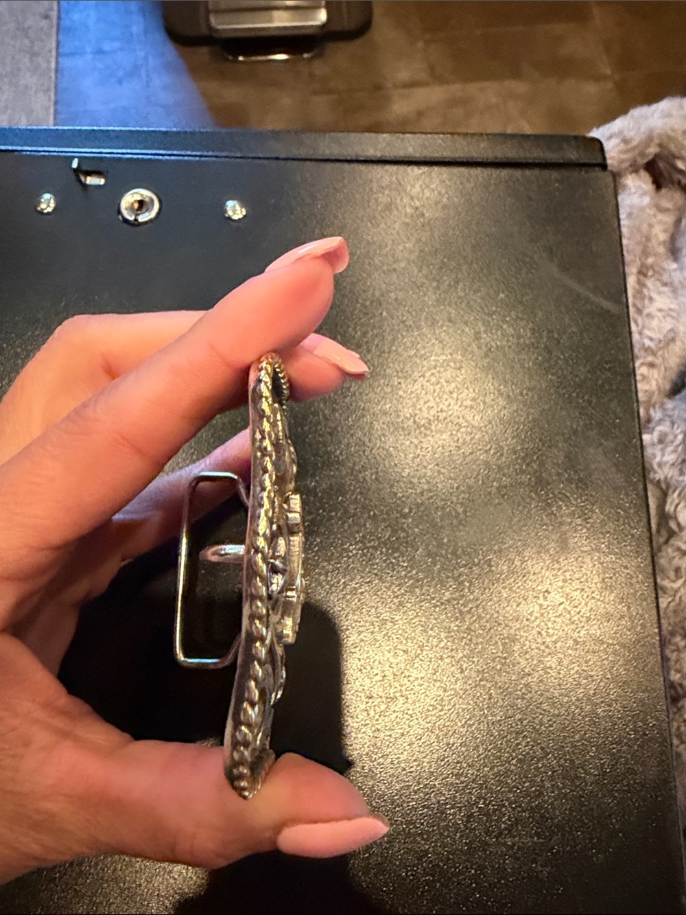 Western Decorative Buckle with Gold & Silver Tone Horse Motif - Picture 3 of 3